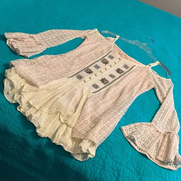 Altar’d State Top - Picture 3 of 4